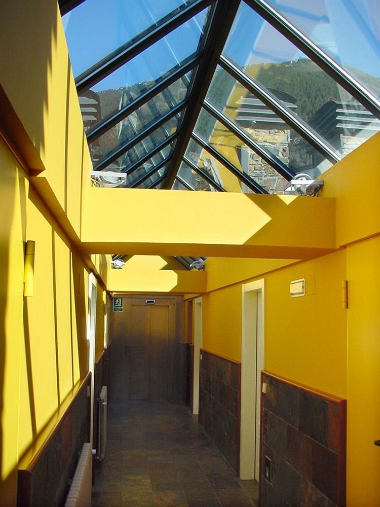 Apartaments Shusski Encamp Exteriér fotografie